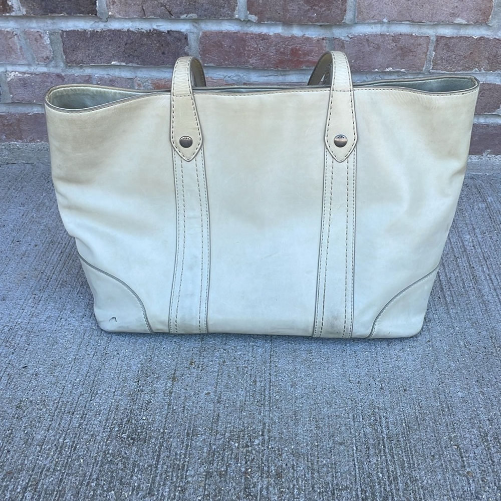 Frye Leather Tote Bag Melissa Large Cream Ivory Neutral Laptop Briefcase Travel - Picture 6 of 7